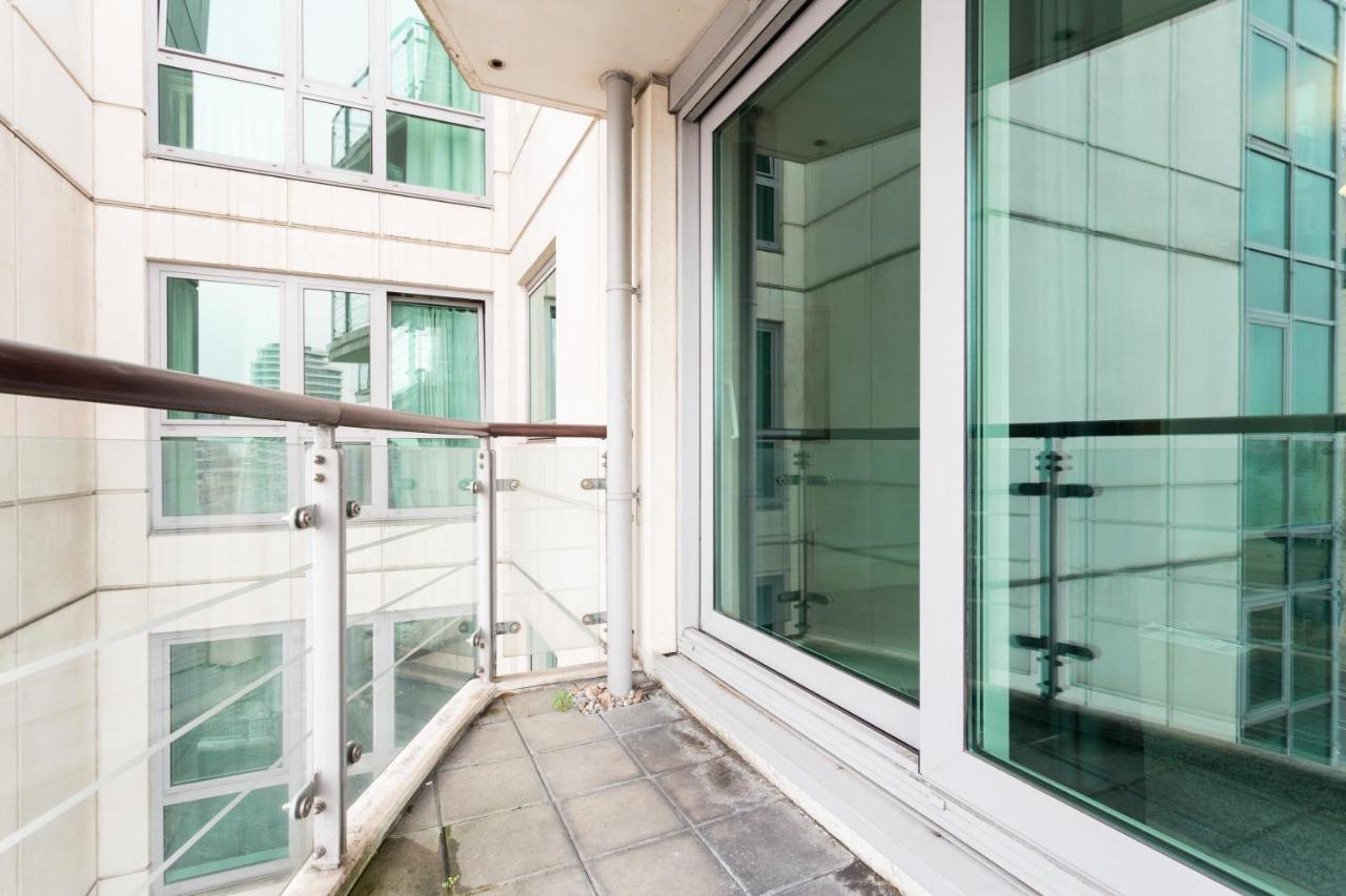 Apartamento St. George Wharf By Thesqua.Re Londres Exterior foto