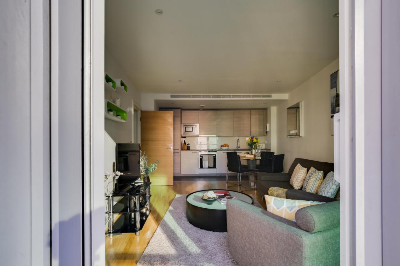 Apartamento St. George Wharf By Thesqua.Re Londres Exterior foto