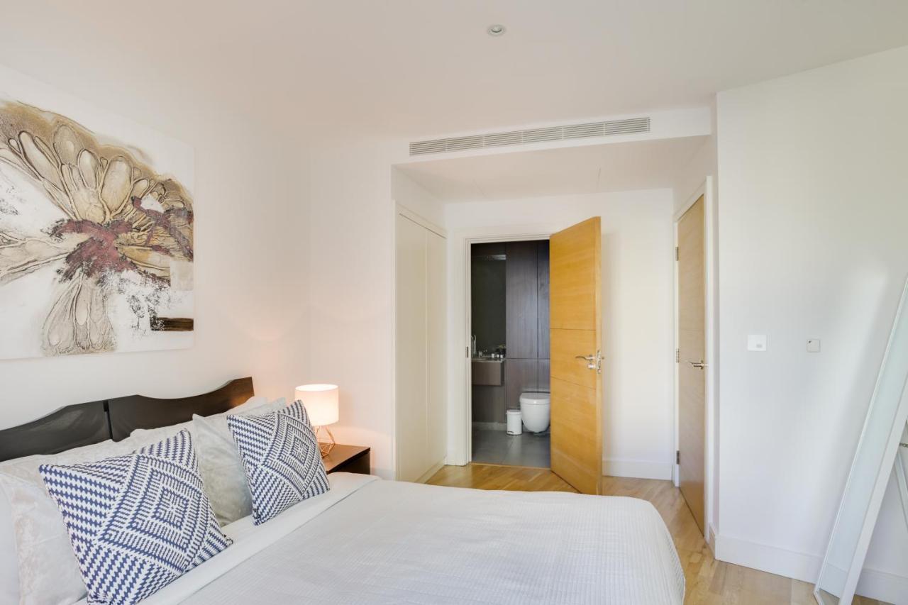 Apartamento St. George Wharf By Thesqua.Re Londres Exterior foto